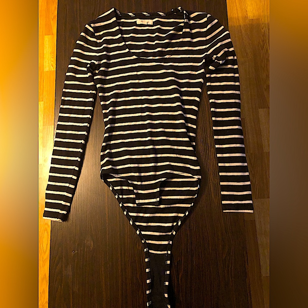 Madewell black & white bodysuit